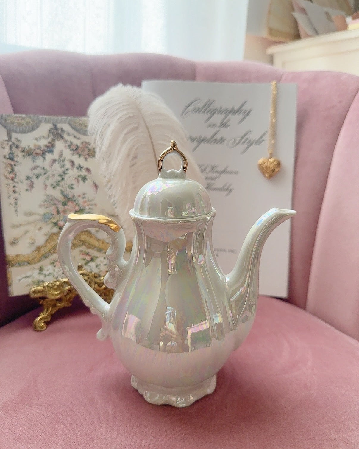 Vintage tea pot