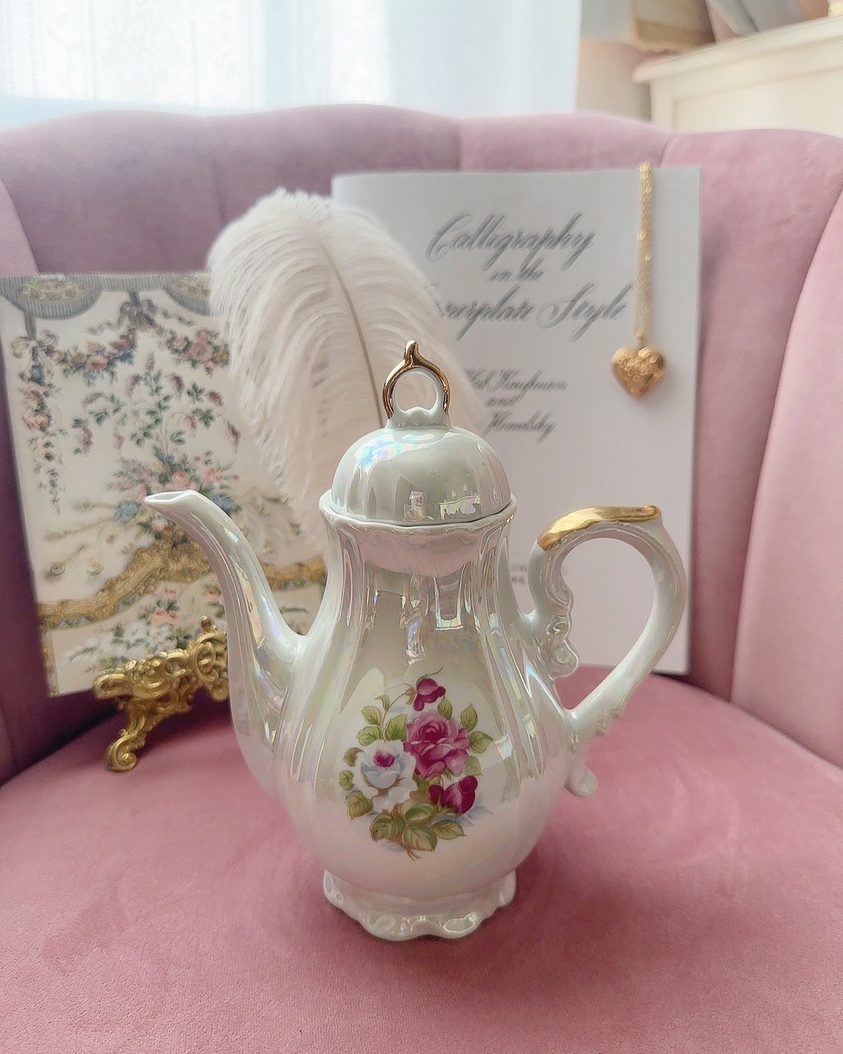 Vintage tea pot