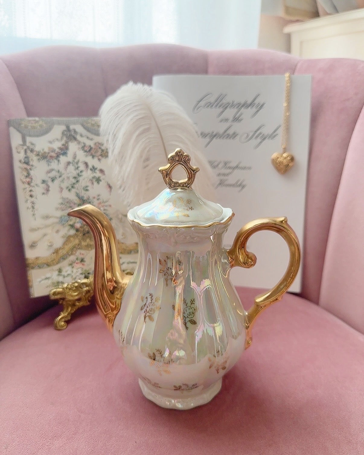 Vintage tea pot