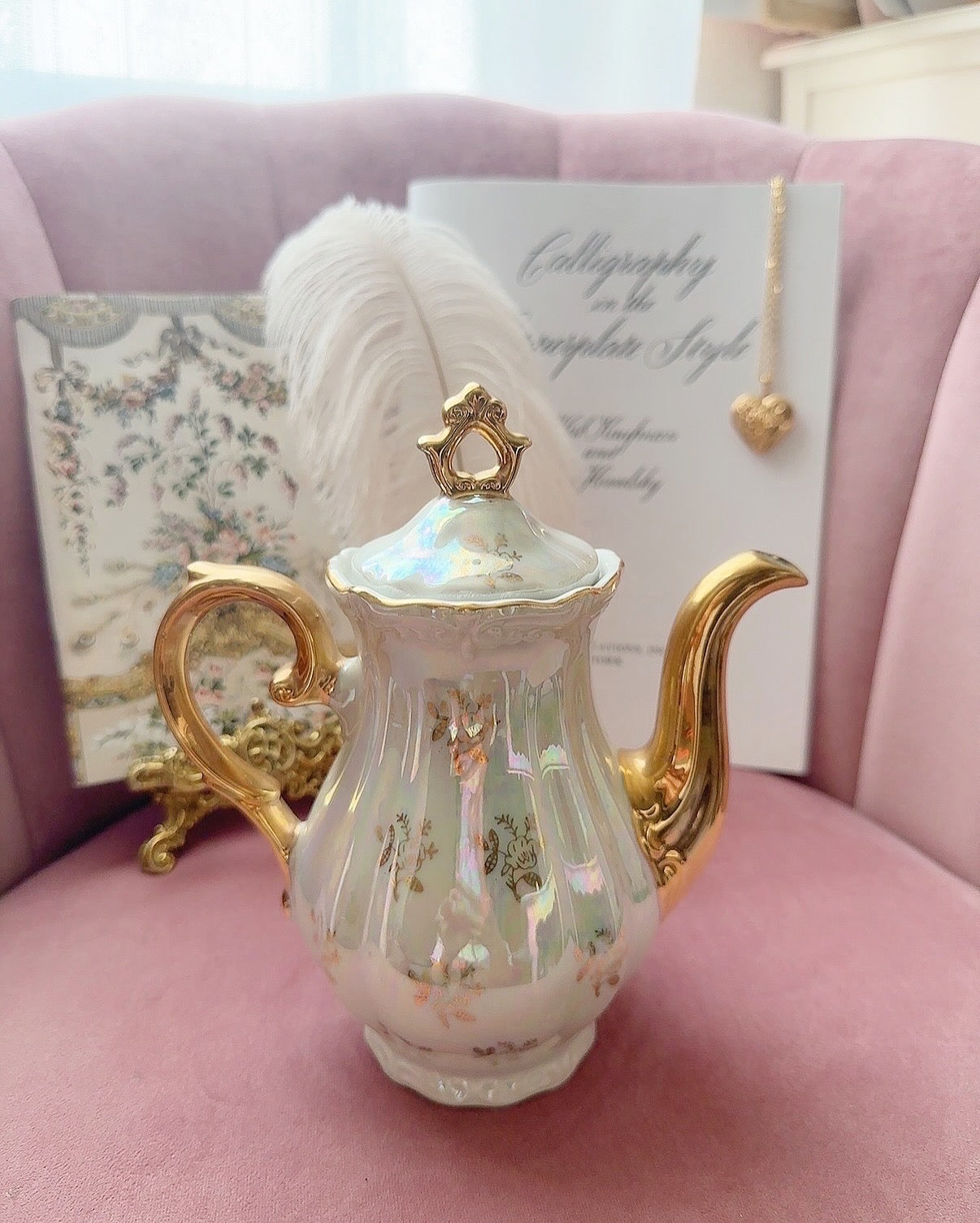 Vintage tea pot