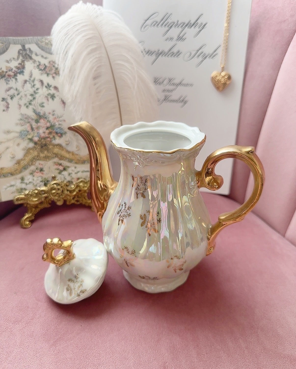 Vintage tea pot