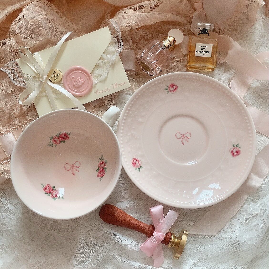 Rose ribbon cup&saucer