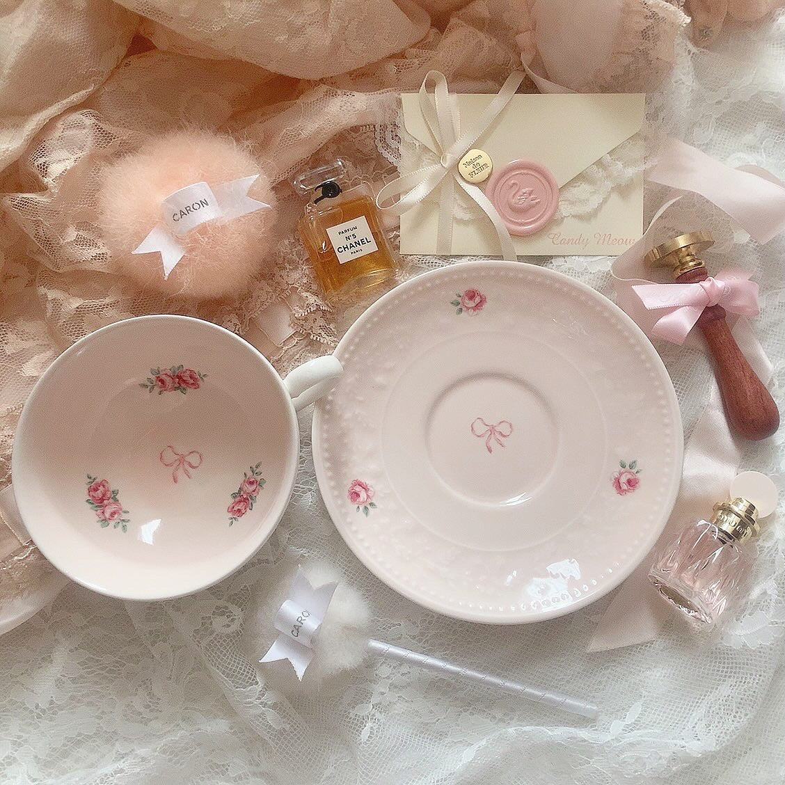 Rose ribbon cup&saucer
