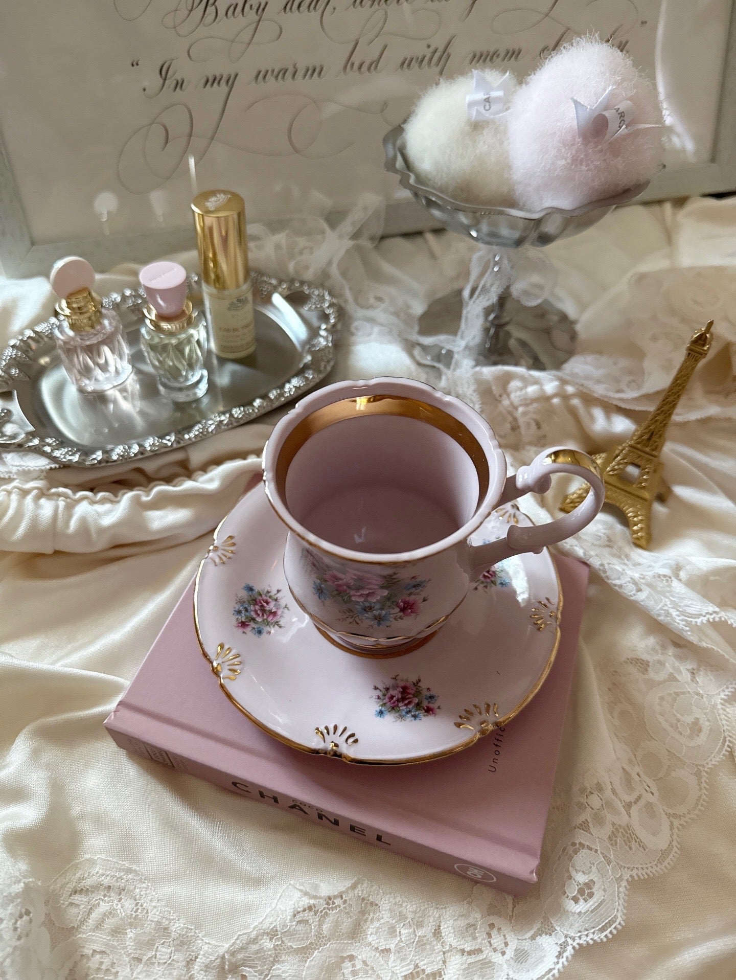 Pink porcelain cup&saucer