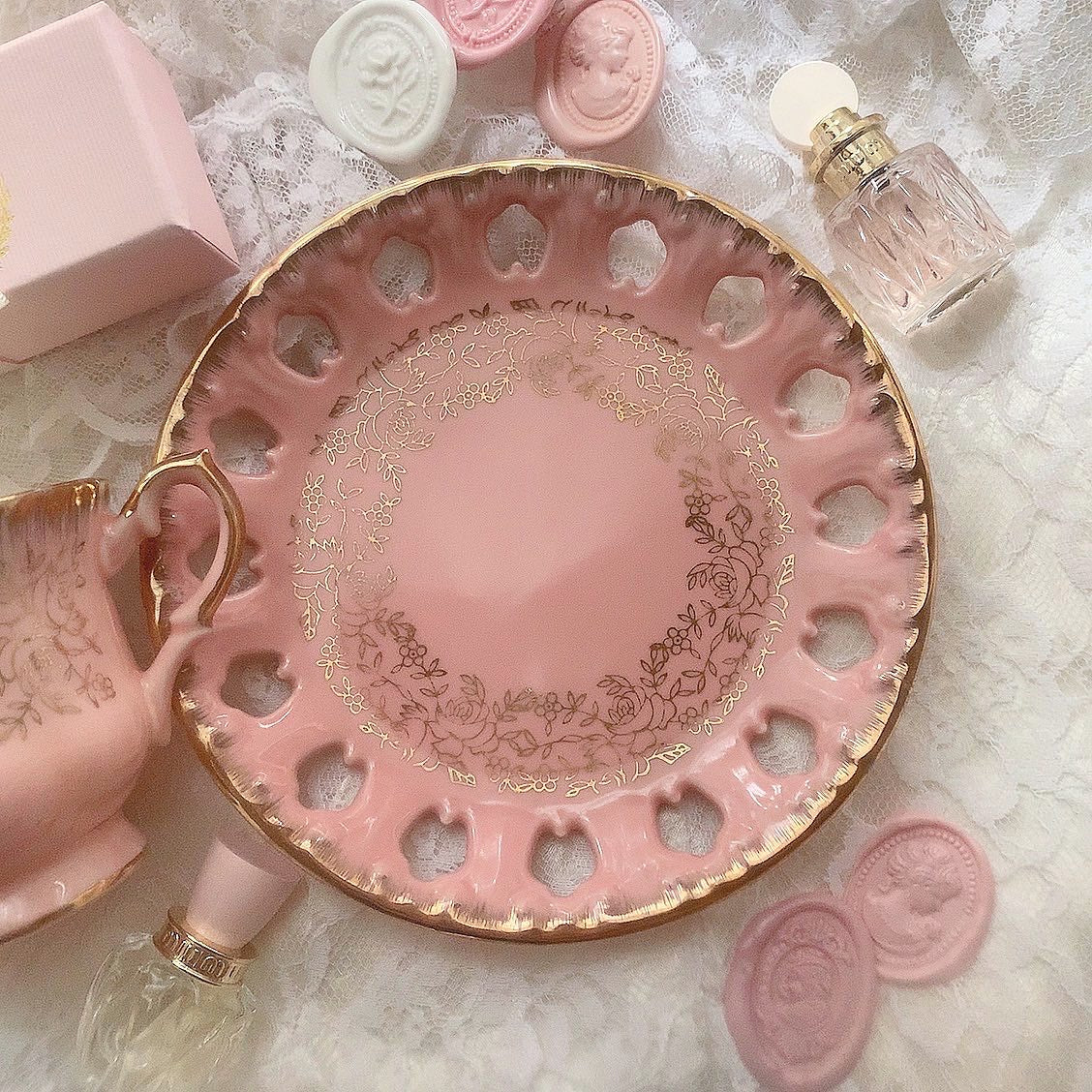 Adorable pink cup&saucer